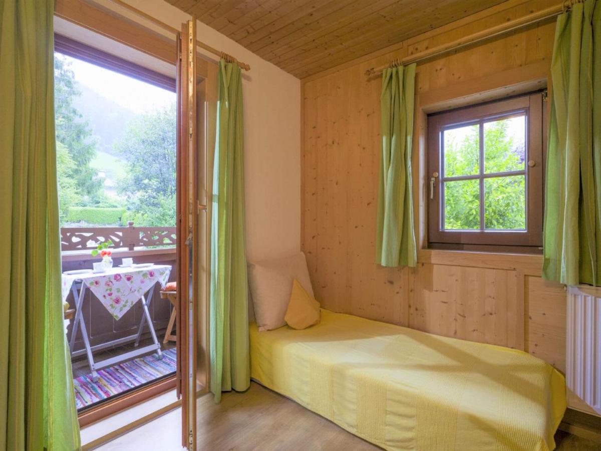 Apartment In Top Location In Fuegen With Balcony Eksteriør billede