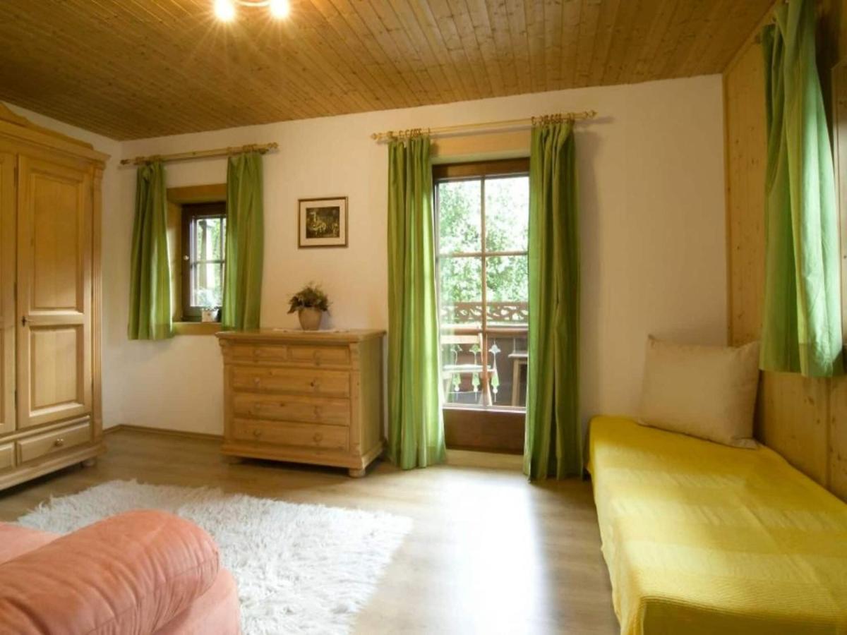 Apartment In Top Location In Fuegen With Balcony Eksteriør billede